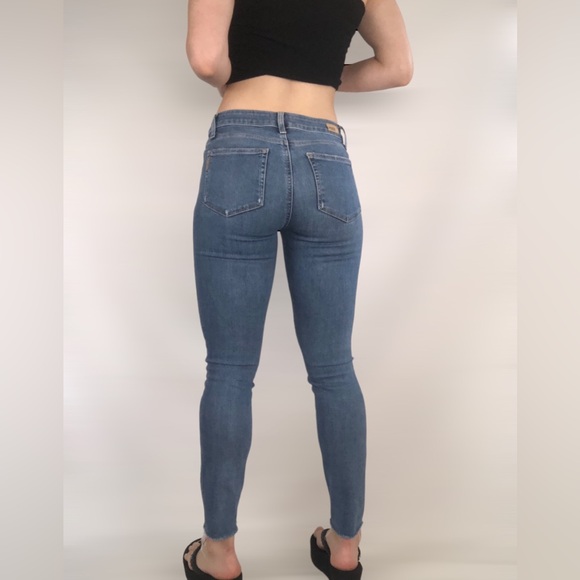 PAIGE Denim - BOGO FREE Paige Verdugo Ankle Skinny Distress‎ Jeans Size 27